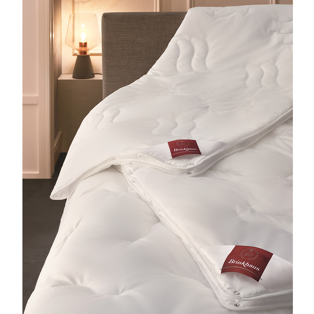 Brinkhaus The New Bauschi Lux Warm Duvet In Synthetic Filled